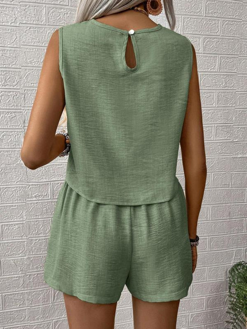 Women's Solid Color Crew Neck Tank & Shorts Two-Piece Set